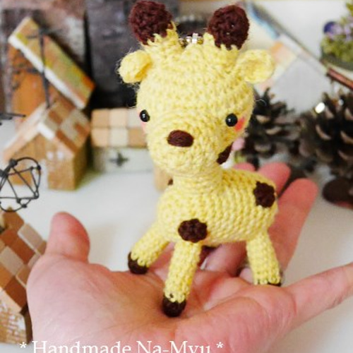 d*3様 再出品◎ ビールくんの編みぐるみキーホルダー NOLITA LABORATORY 手編み モンスター キーホルダー 可愛い