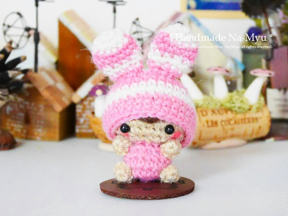 シマシマうさ耳帽子のベビーちゃん（ピンク）／お飾りタイプ 1枚目の画像