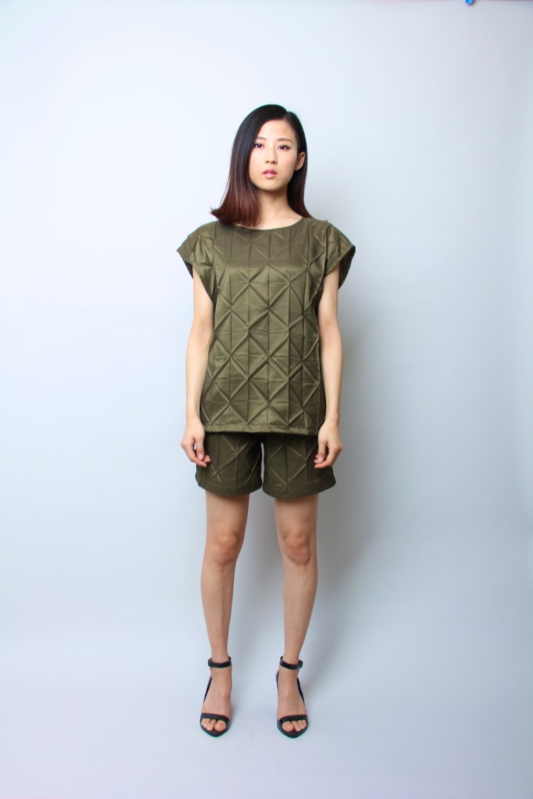 satin snowflakes tops