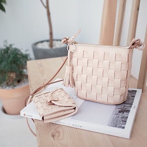 限定モデル☆編み込みメッシュ ショルダーバッグ (Mサイズ  