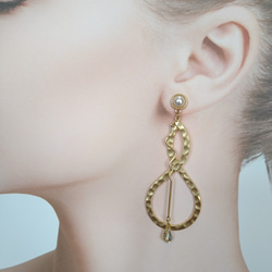 古典長捻耳環（金色） 第2張的照片