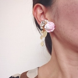 Shabby Rose Rich Earring 第4張的照片