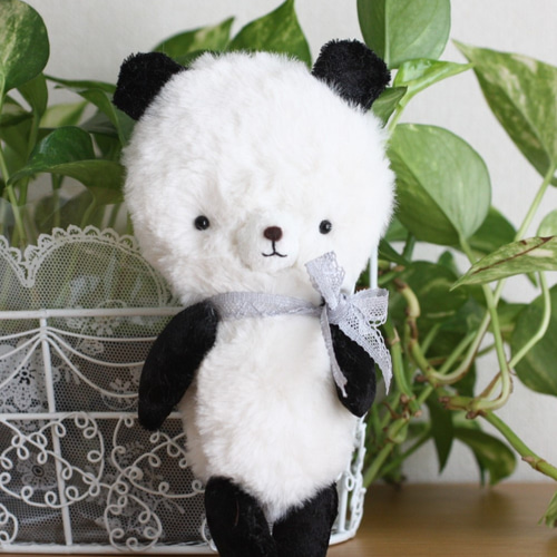白いパンダちゃん ぬいぐるみ しょこらん 通販 3084059｜Creema