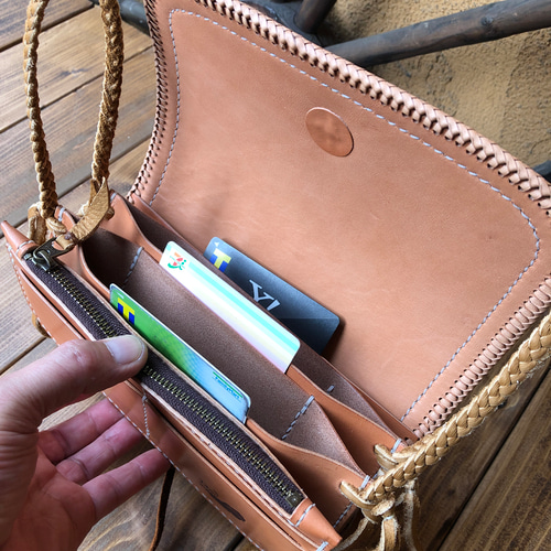 総手縫い) 希少アメリカンバイソンレザー ウォレットショルダー