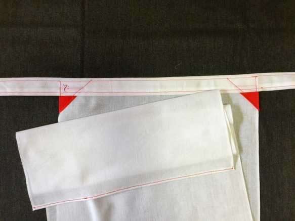 季ガ95b 季節限定！越中褌　ガーゼ　バイアス95センチ、白地に赤糸 2枚目の画像