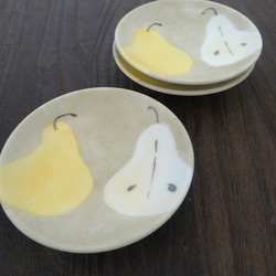 洋なしの豆皿（イエローグレー、アボカドグリーン 4枚目の画像