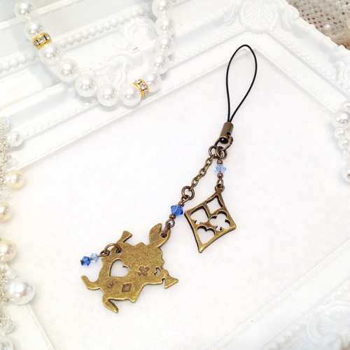 不思議の国のアリス♥️トランプの女王うさぎ トランプうさぎクロックオブジェウサギ うさぎ ラビット 不思議