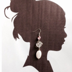 大振りウッドビーズピアス: Trendy Earrings 1 5枚目の画像