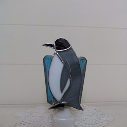ステンドグラスおやすみランプ（penguin blue） 4枚目の画像