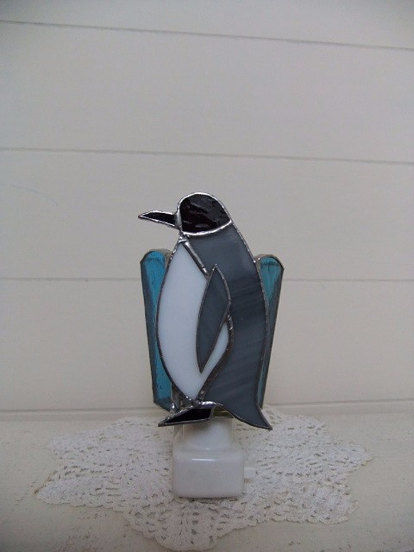 ステンドグラスおやすみランプ（penguin blue） 4枚目の画像