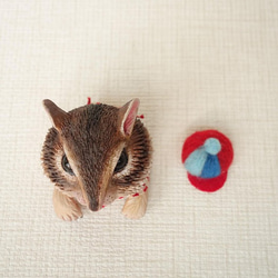 Chipmunk in a tin can, Squirrel with a lovely hat 4枚目の画像