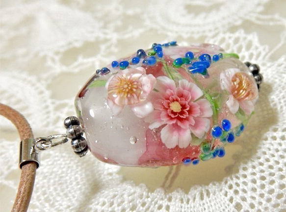 Necklace of Rose & Herb Garden Lampwork Glass Bead sra 第5張的照片