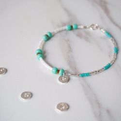 英文字母・海洋綠白色珠・手環手鍊・客製化禮物・姊妹生日禮物 第5張的照片