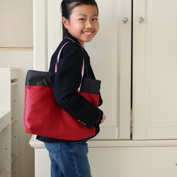 在庫最後の一点ー入学、通学学校用品（赤）ー本格合皮素材入学用手提げバッグ 1枚目の画像