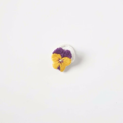 手刺繡 三色堇 戒指 Hand embroidery Pansy Ring 第4張的照片