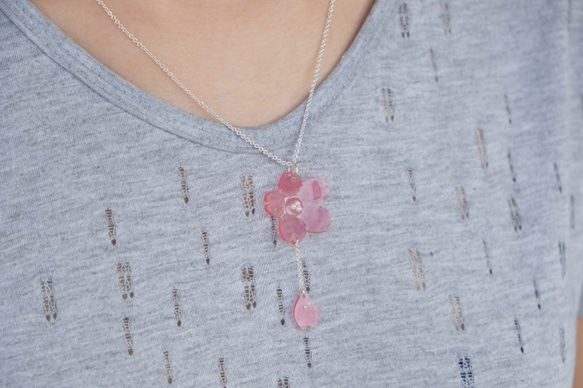 手繪 櫻花 項鍊 Sakura necklace 第2張的照片