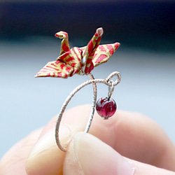 ミニクリスタルリング折り鶴 - 月光（バーガンディザクロ）のタッチ - バレンタインデーの贈り物 4枚目の画像