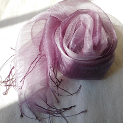 「色が変化する麴塵染」シルクオーガンジーストール 8枚目の画像
