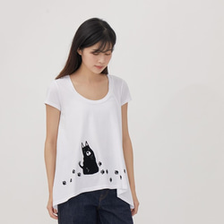 Black Dog ラウンド裾レディースTシャツ 2枚目の画像