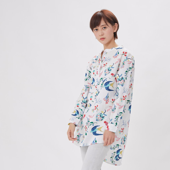 Ivy Henley Cotton Floral Print Long Sleeves Blouse 3枚目の画像