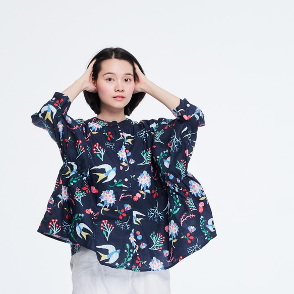 Aqua Cotton Lantern Sleeves Peplum Blouse Print Navy 6枚目の画像