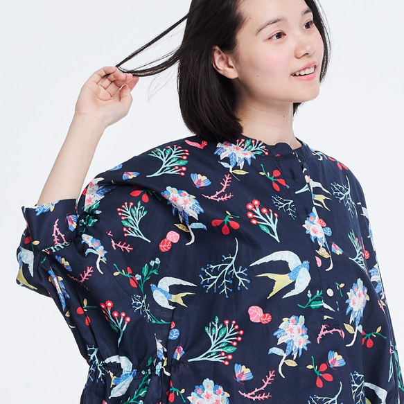 Aqua Cotton Lantern Sleeves Peplum Blouse Print Navy 10枚目の画像