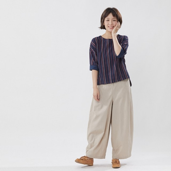 Irene Half Sleeves Round neck Top / Stripe Blue 4枚目の画像