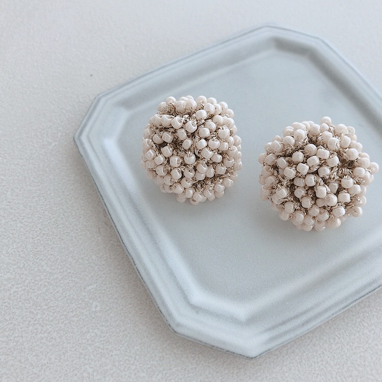 マジックフラワーピアス