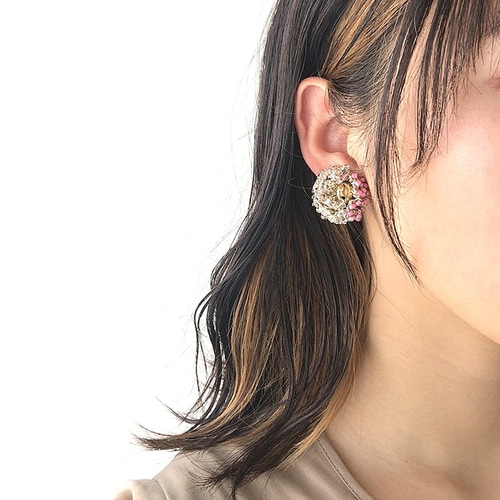 マジックフラワーアシンメトリーピンク／ピアス／イヤリング ピアス  