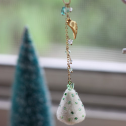 綠星星白色聖誕樹項鍊 聖誕節送禮 交換禮物 最佳選擇 目前有現貨 可直接下標 第2張的照片