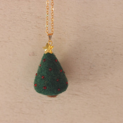 綠色聖誕樹項鍊 聖誕節送禮 交換禮物 最佳選擇 目前有現貨 可直接下標 第1張的照片