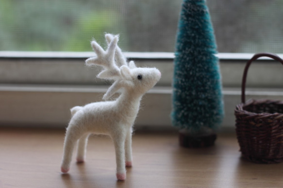 白色馴鹿 聖誕節送禮 交換禮物 最佳選擇 訂做款 第1張的照片