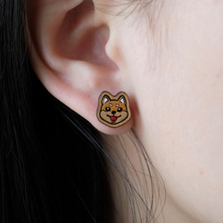 『田田製作所』木製ピアス- 柴犬 (Silicone clip-on earring) 4枚目の画像