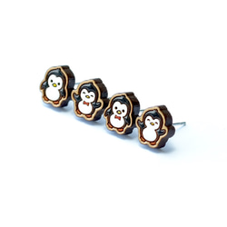 『田田製作所』彩繪木耳環-小企鵝(四款隨機)(耳針) 第2張的照片