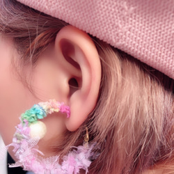 [ナンシーズ] &lt;カラームーンライト&gt;手染めライン二色丸真珠のイヤリング 6枚目の画像