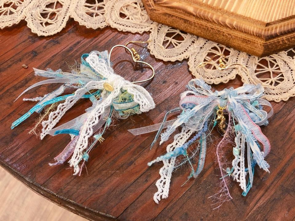 [ナンシー] &lt;海のハート&gt;さわやかな愛の刺繍ちょう結びタツノオトシゴパールシェルダングルピアス 3枚目の画像