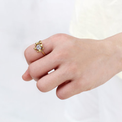 圓氐『瞬間綻放』不朽美麗圓鋯石戒指 手工設計 手工製作 微復古 輕珠寶 黃銅飾品 第3張的照片