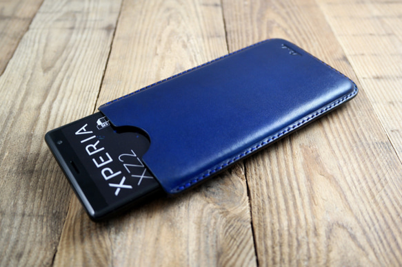 APEE皮手工~塑型手機皮套~素面深藍~Sony XZ2 第1張的照片
