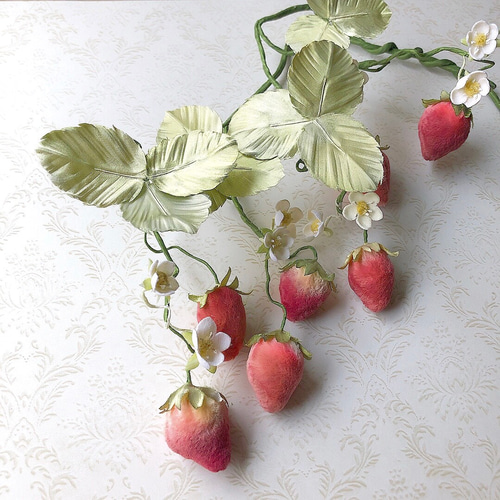 Tony様 オーダー品 』Strawberry Garland ガーランド INNO VIOLETTE 