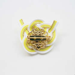水引胸針山茶花（白×黃） 第4張的照片