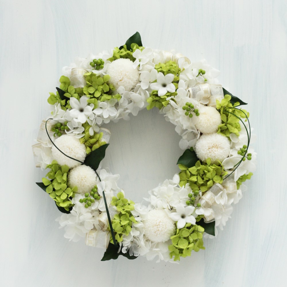 インテリアリース M［ホワイトマム］ 7,013円