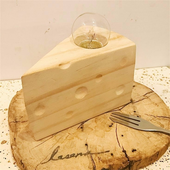 [le sens]手作りログチーズ/チーズライト（タングステン電球付き） 2枚目の画像