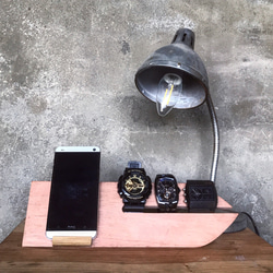 [le sens]手作りの産業風単純な風の木製携帯電話ラックフラットフレーム腕時計スタンド 1枚目の画像