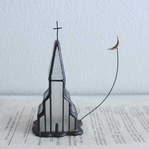 教会とお月さまのオブジェ（大） その他インテリア雑貨 caco 通販