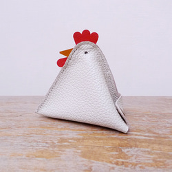 手工皮革白色小公雞立體三角零錢包 第1張的照片