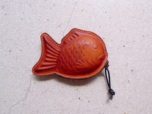 手工縫製刷染色鯛魚燒皮革零錢包 第2張的照片