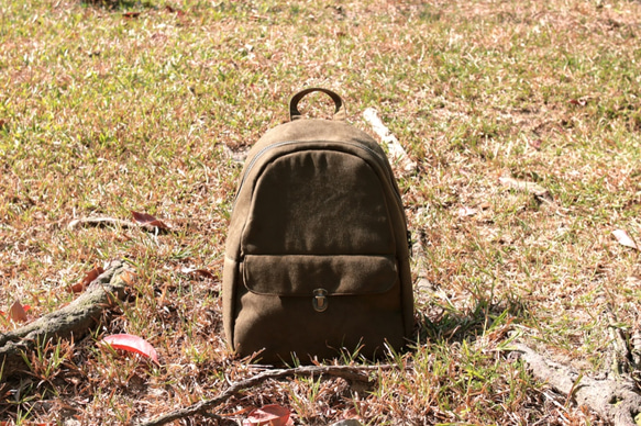 シェMr. Backpack-Casein Green 1枚目の画像