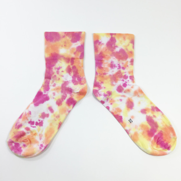 [艷火] 襪子 3/4寬口襪 手染 渲染 染色/客製化 交換禮物 聖誕禮物 第2張的照片