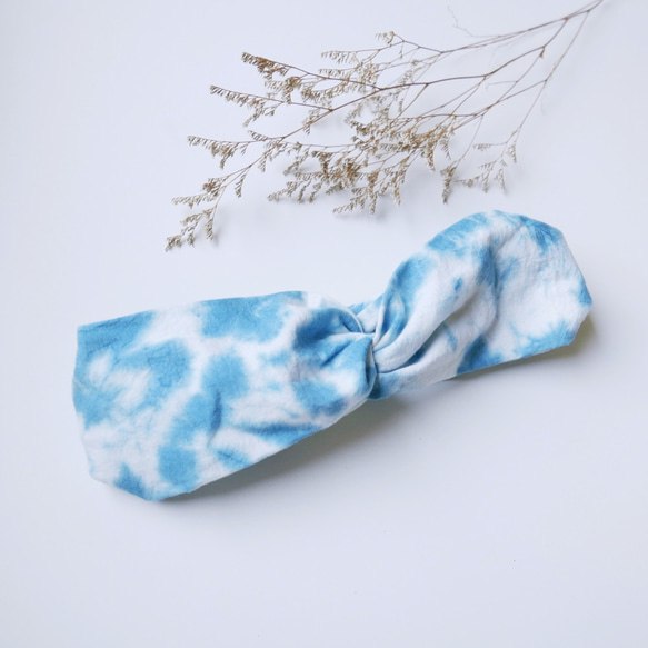[雲朵] 藍染風格 鬆緊 髮帶 手染 渲染 染色 手作 交換禮物 聖誕禮物 第1張的照片