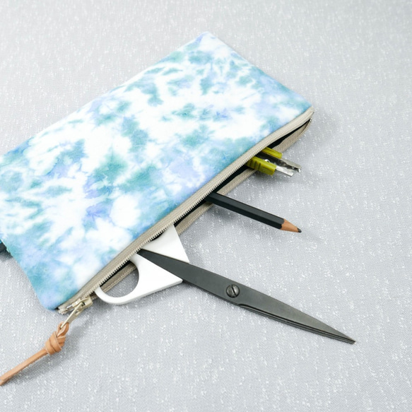 Tie-dye handmade Pencil Case Cosmetic bag : Lake Waves  : 3枚目の画像